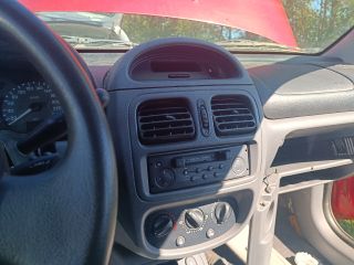 bontott RENAULT CLIO II Bal hátsó Féknyereg Munkahengerrel