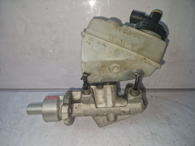 bontott RENAULT CLIO II Főfékhenger