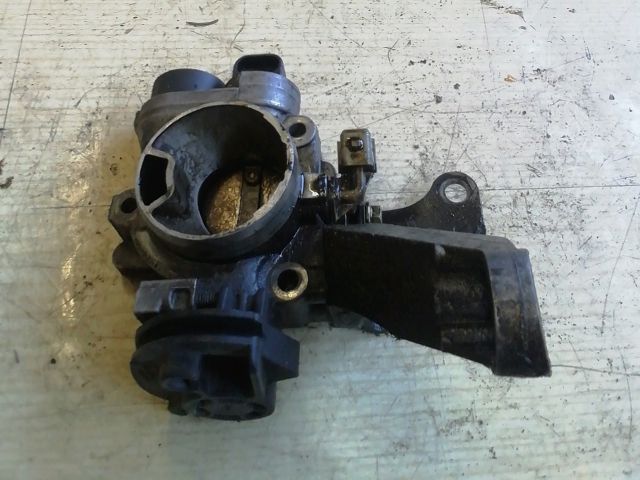 bontott RENAULT CLIO II Fojtószelep (Mechanikus)