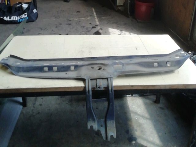 bontott RENAULT CLIO II Homlokfal (Üres lemez)