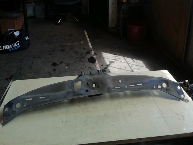 bontott RENAULT CLIO II Homlokfal (Üres lemez)