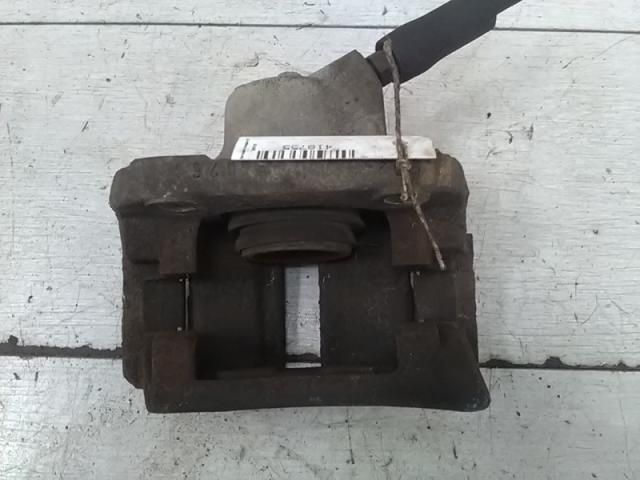 bontott RENAULT CLIO II Jobb első Féknyereg Munkahengerrel