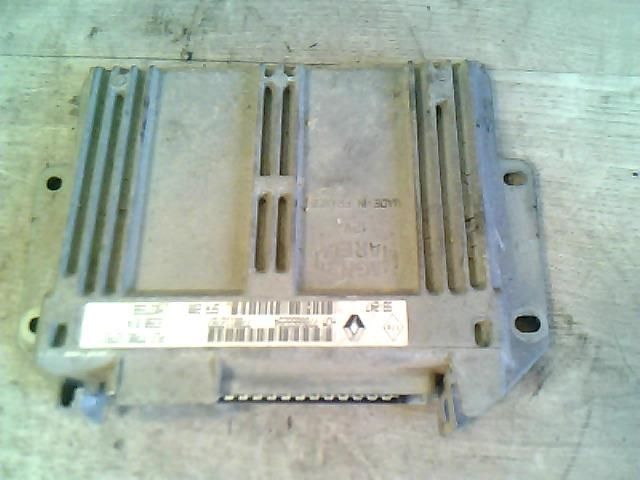 bontott RENAULT CLIO II Motorvezérlő