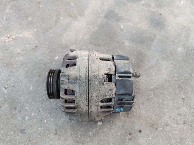 bontott RENAULT CLIO II Generátor