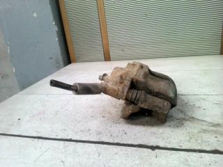 bontott RENAULT CLIO II Jobb első Féknyereg Munkahengerrel