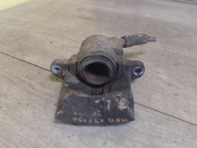 bontott RENAULT CLIO II Jobb első Féknyereg Munkahengerrel