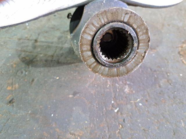 bontott RENAULT CLIO II Jobb Féltengely