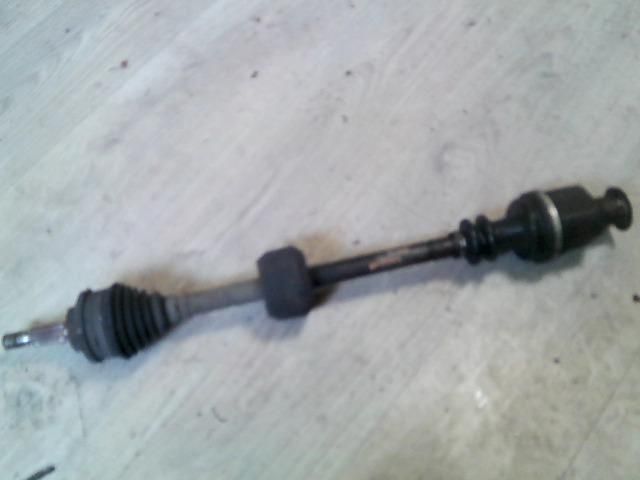 bontott RENAULT CLIO II Jobb Féltengely