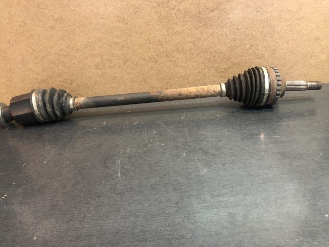 bontott RENAULT CLIO II Jobb Féltengely