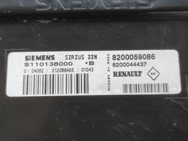 bontott RENAULT CLIO II Motorvezérlő