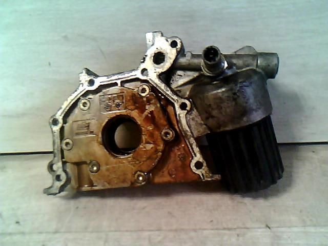 bontott RENAULT CLIO II Olajszivattyú