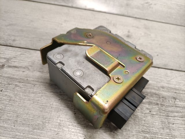 bontott RENAULT CLIO II Szervó Szivattyú Elektronika