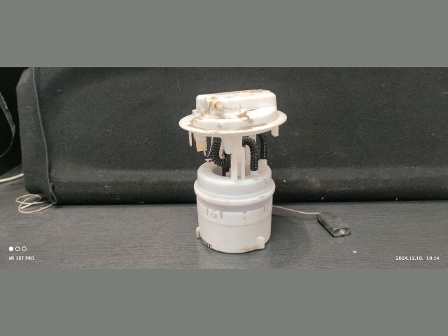 bontott RENAULT CLIO II Üzemanyag Szivattyú