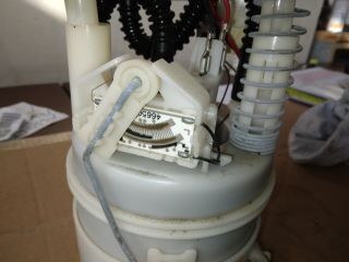 bontott RENAULT CLIO II Üzemanyag Szivattyú