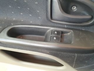 bontott RENAULT CLIO II Vízhűtő Radiátor (Nem klímás)