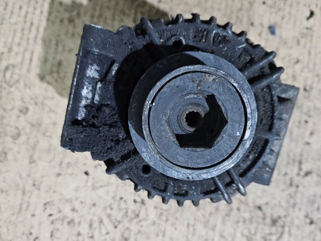 bontott RENAULT CLIO II Generátor