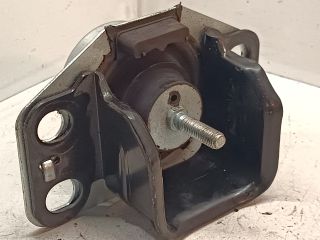 bontott RENAULT CLIO II Motor Tartó Bak Jobb