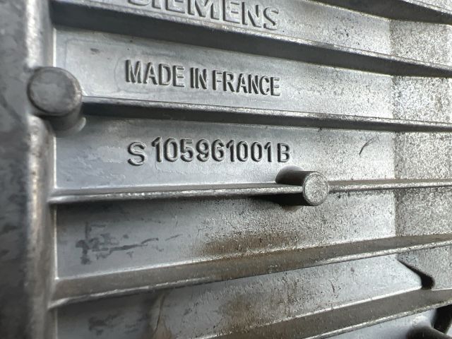 bontott RENAULT CLIO II Motorvezérlő