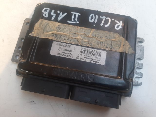 bontott RENAULT CLIO II Motorvezérlő