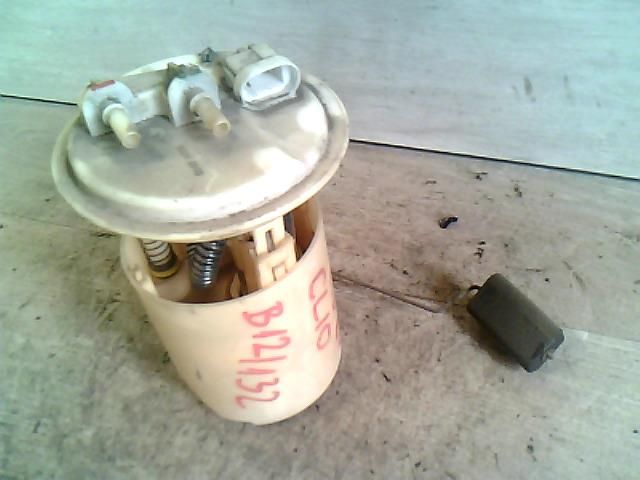 bontott RENAULT CLIO II Üzemanyag Szivattyú