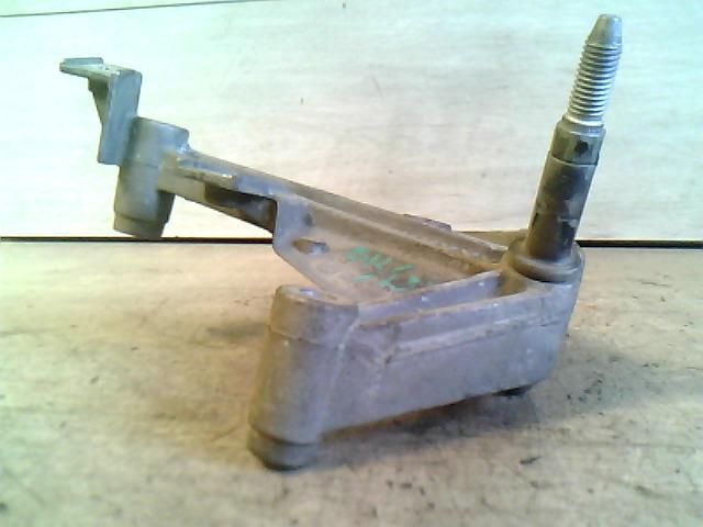 bontott RENAULT CLIO II Váltó Tartó Bak (Pozíciófüggetlen)