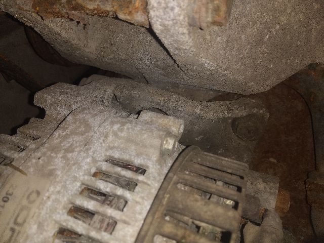 bontott RENAULT CLIO II Generátor Tartó Bak