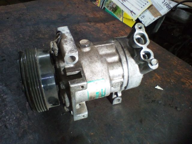 bontott RENAULT CLIO II Klímakompresszor