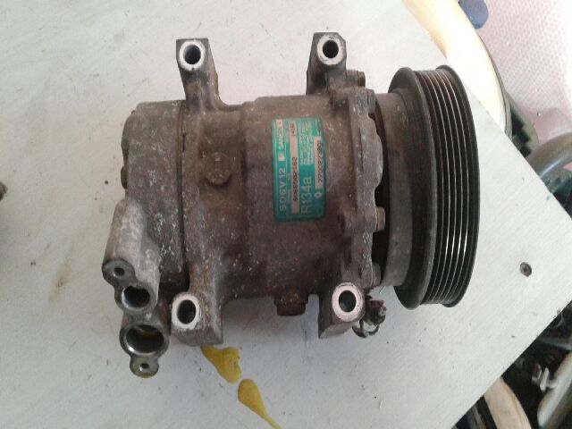 bontott RENAULT CLIO II Klímakompresszor