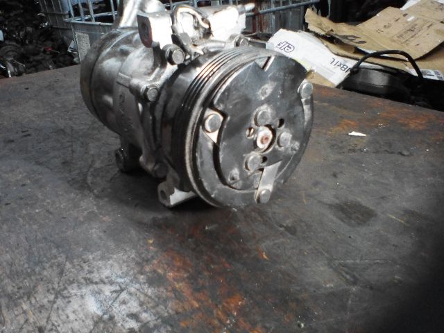 bontott RENAULT CLIO II Klímakompresszor