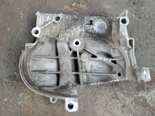 bontott RENAULT CLIO II Motor Tartó Bak Jobb