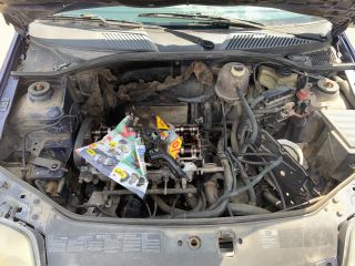 bontott RENAULT CLIO II Motor Tartó Bak Jobb