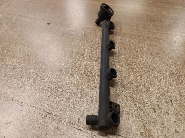 bontott RENAULT CLIO II Porlasztó Sor / Híd