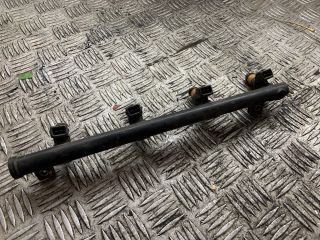 bontott RENAULT CLIO II Porlasztó Sor / Híd