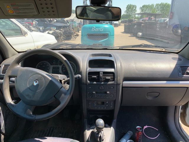 bontott RENAULT CLIO II Üzemanyag Szivattyú