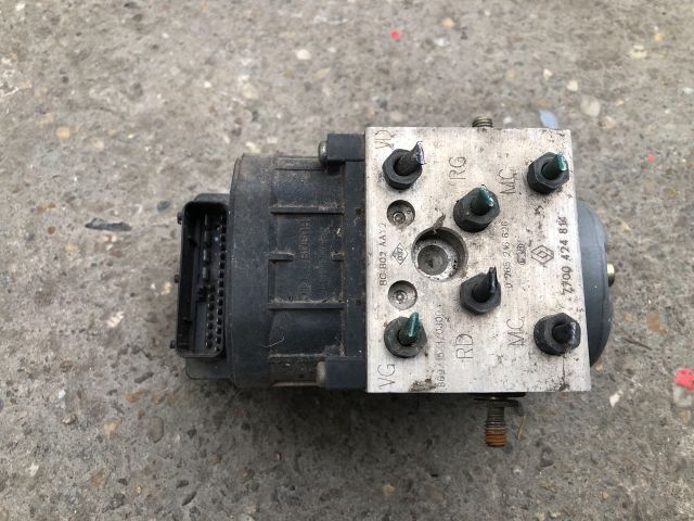 bontott RENAULT CLIO II ABS Kocka