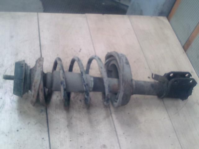 bontott RENAULT CLIO II Bal első Gólyaláb (Lengécsillapító, Rugó)