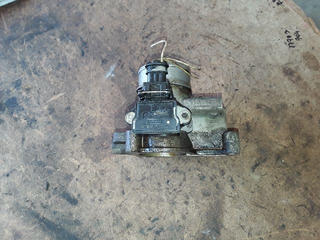 bontott RENAULT CLIO II Fojtószelep (Mechanikus)