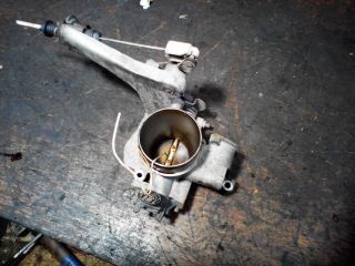 bontott RENAULT CLIO II Fojtószelep (Mechanikus)