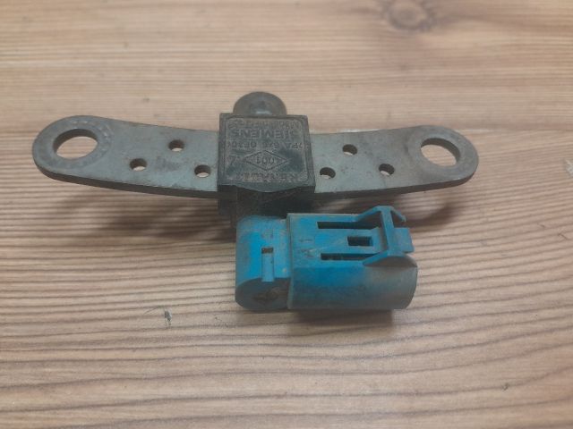 bontott RENAULT CLIO II Főtengely Fordulatszám Jeladó