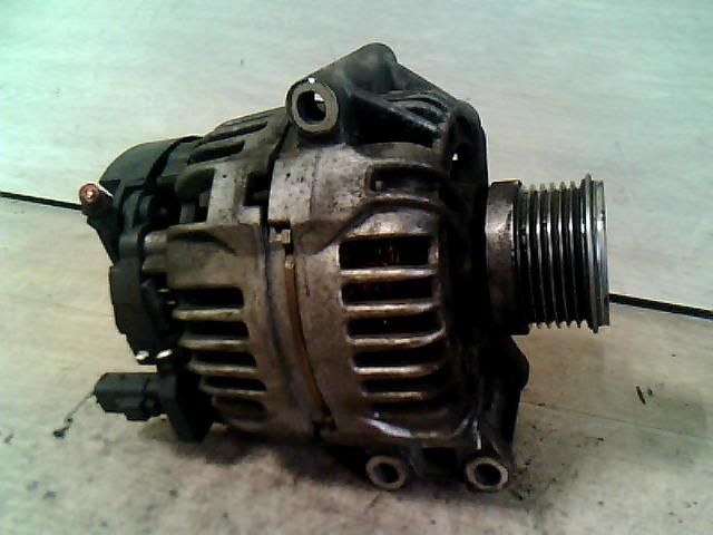 bontott RENAULT CLIO II Generátor