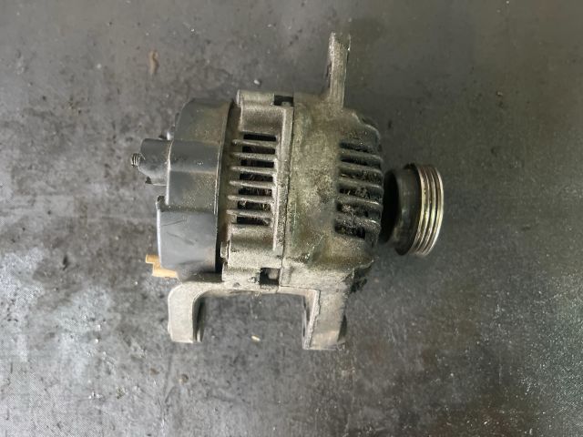 bontott RENAULT CLIO II Generátor