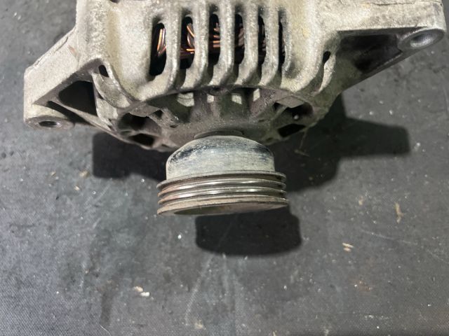 bontott RENAULT CLIO II Generátor