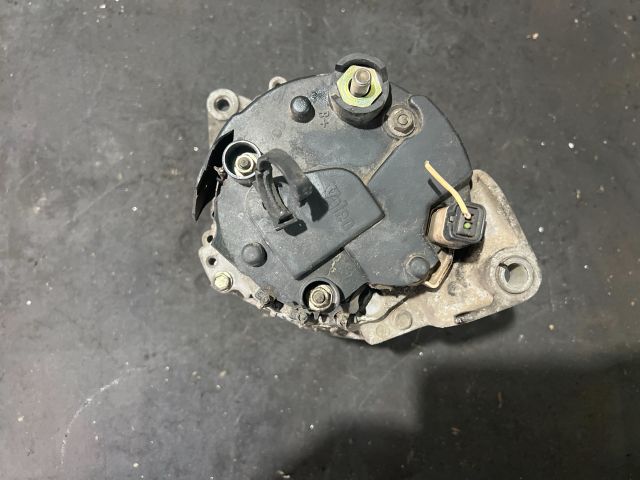 bontott RENAULT CLIO II Generátor