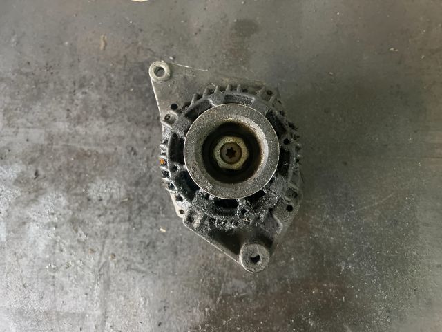 bontott RENAULT CLIO II Generátor