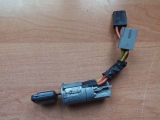 bontott RENAULT CLIO II Gyújtáskapcsoló