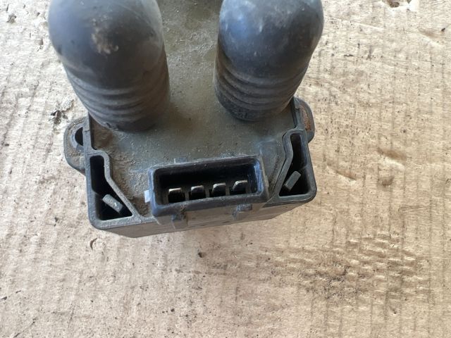 bontott RENAULT CLIO II Gyújtótrafó