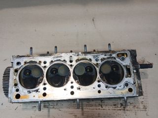 bontott RENAULT CLIO II Hengerfej