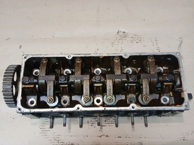 bontott RENAULT CLIO II Hengerfej