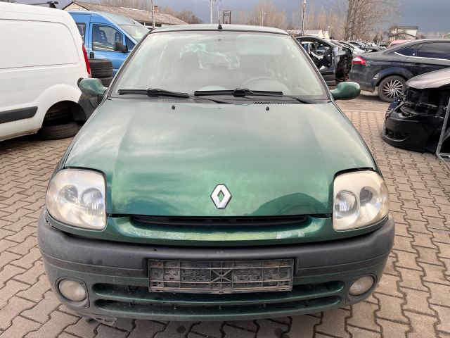 bontott RENAULT CLIO II Homlokfal (Üres lemez)