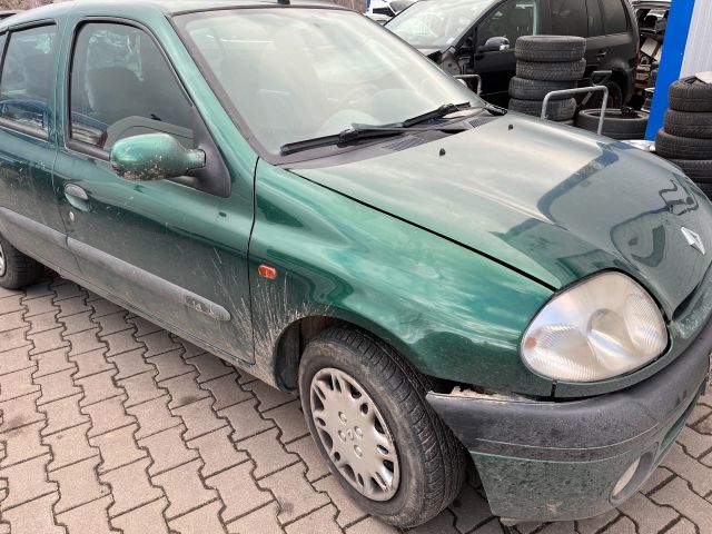 bontott RENAULT CLIO II Homlokfal (Üres lemez)